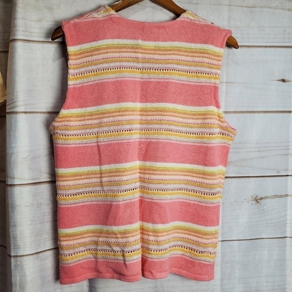 Susan Bristol Vintage 90s Pink Yellow Knit Floral Embroidered Sweater Vest Large - Picture 7 of 10